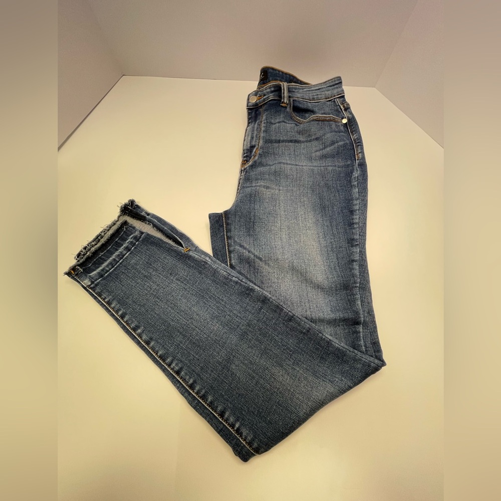 Judy Blue Women's Skinny Jeans - Medium Blue